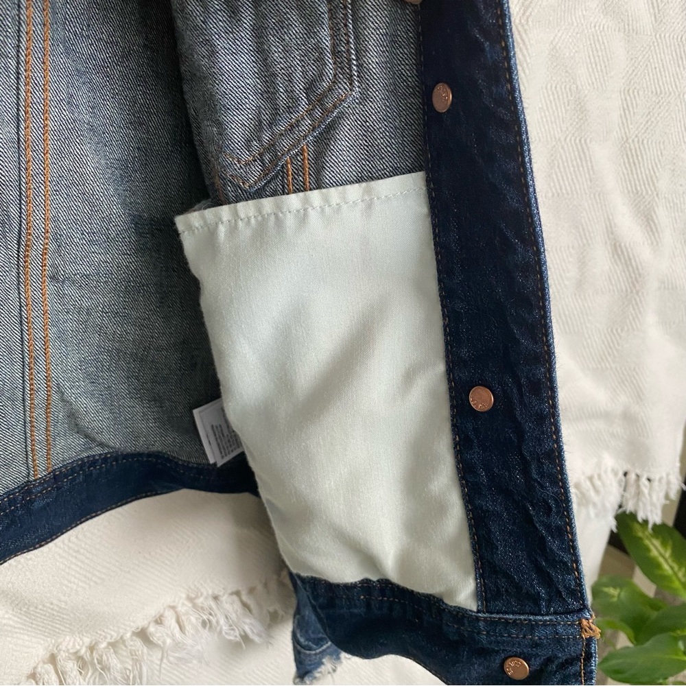 AE denim jean jacket - Picture 8 of 9